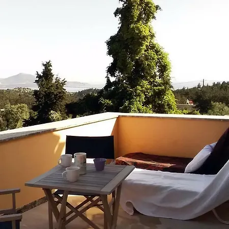 Crete Small Village Close To Beaches -sharing A Large Pool Vámos